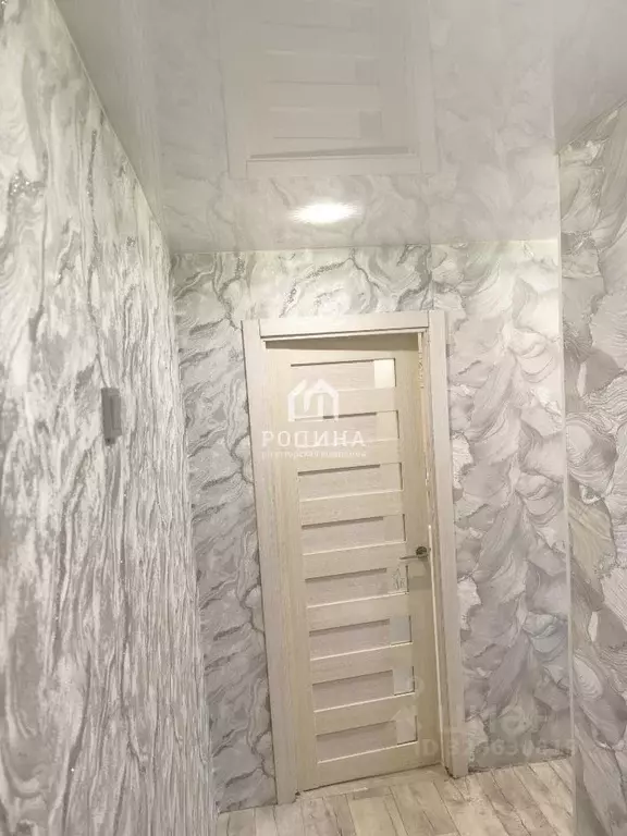 2-к кв. Хабаровский край, Комсомольск-на-Амуре просп. Победы, 36к2 ... - Фото 2