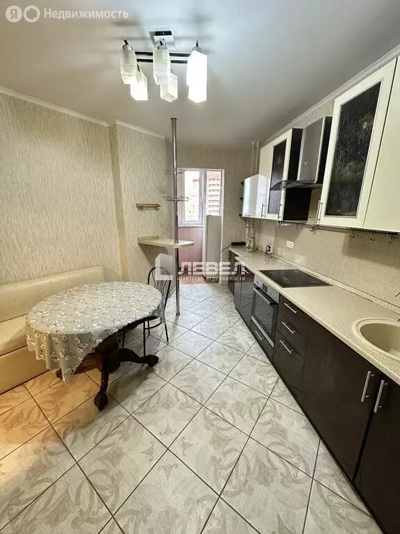 3-комнатная квартира: Подольск, микрорайон Климовск, Больничный ... - Фото 1