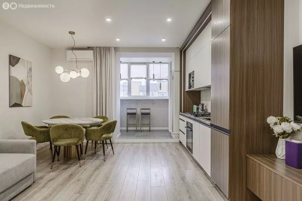 3-комнатная квартира: Казань, Чистопольская улица, 70 (94.2 м) - Фото 2