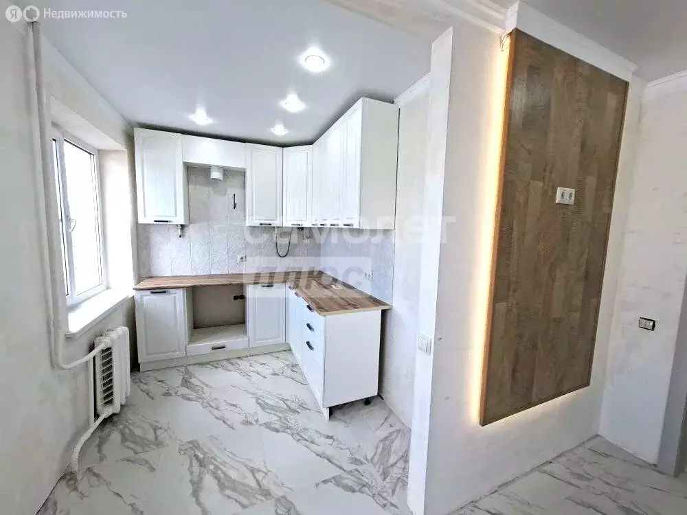 3-комнатная квартира: Тихорецк, Ленинградская улица, 131 (60.9 м) - Фото 1