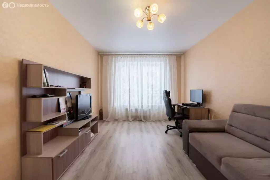 1-комнатная квартира: Калининград, улица Каштановая Аллея, 167 (37.1 ... - Фото 2