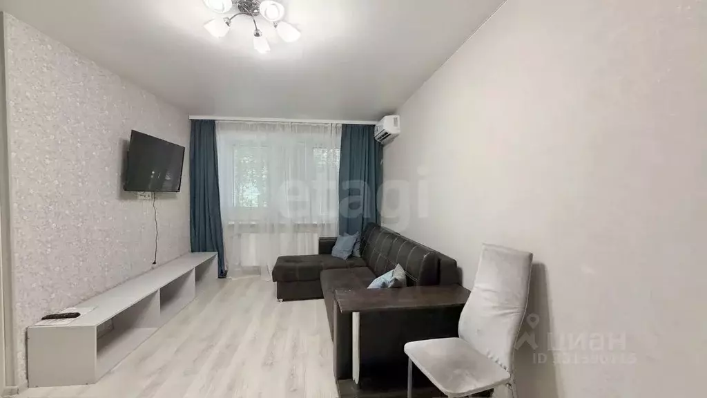 2-к кв. Татарстан, Казань ул. Качалова, 82/19 (43.1 м) - Фото 1