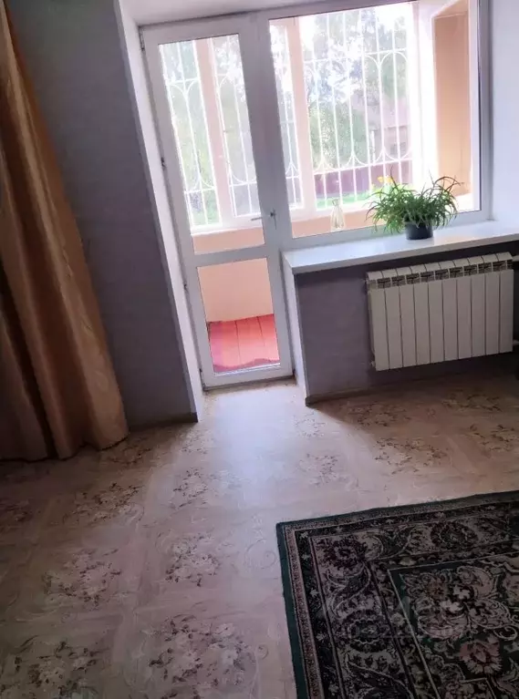 2-к кв. Омская область, Омск Береговой мкр, ул. Киселева, 33 (51.3 м) - Фото 1