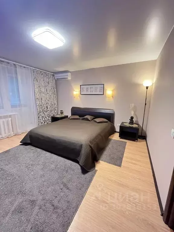 3-к кв. Ханты-Мансийский АО, Сургут ул. Энергетиков, 26/1 (80.0 м) - Фото 0