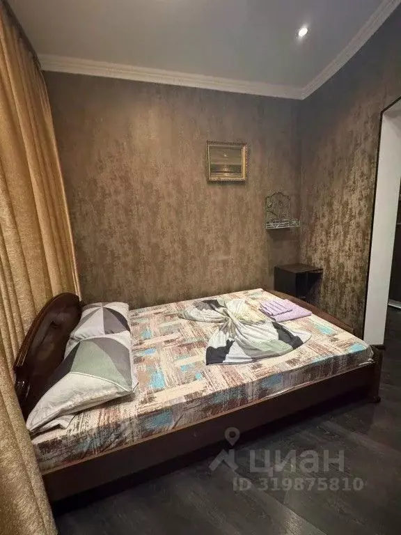 1-к кв. Орловская область, Орел ул. Ленина, 10 (53.0 м) - Фото 0