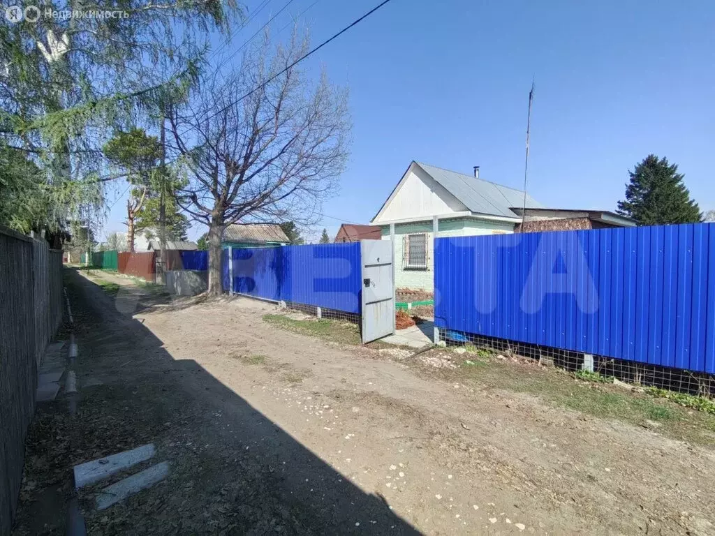 Дом в Омск, улица Челюскинцев, 98 ( м) - Фото 0