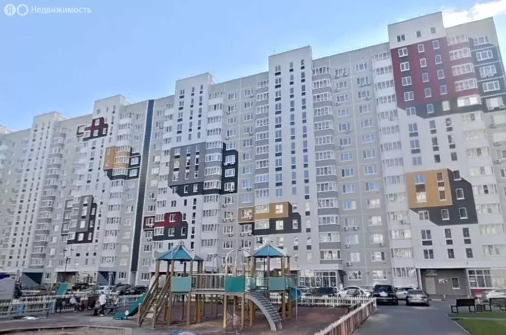 1-комнатная квартира: Тюмень, Сургутская улица, 4 (40 м) - Фото 1