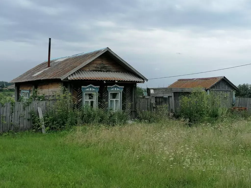 Дом в Свердловская область, Белоярский городской округ, д. Златогорова ... - Фото 0