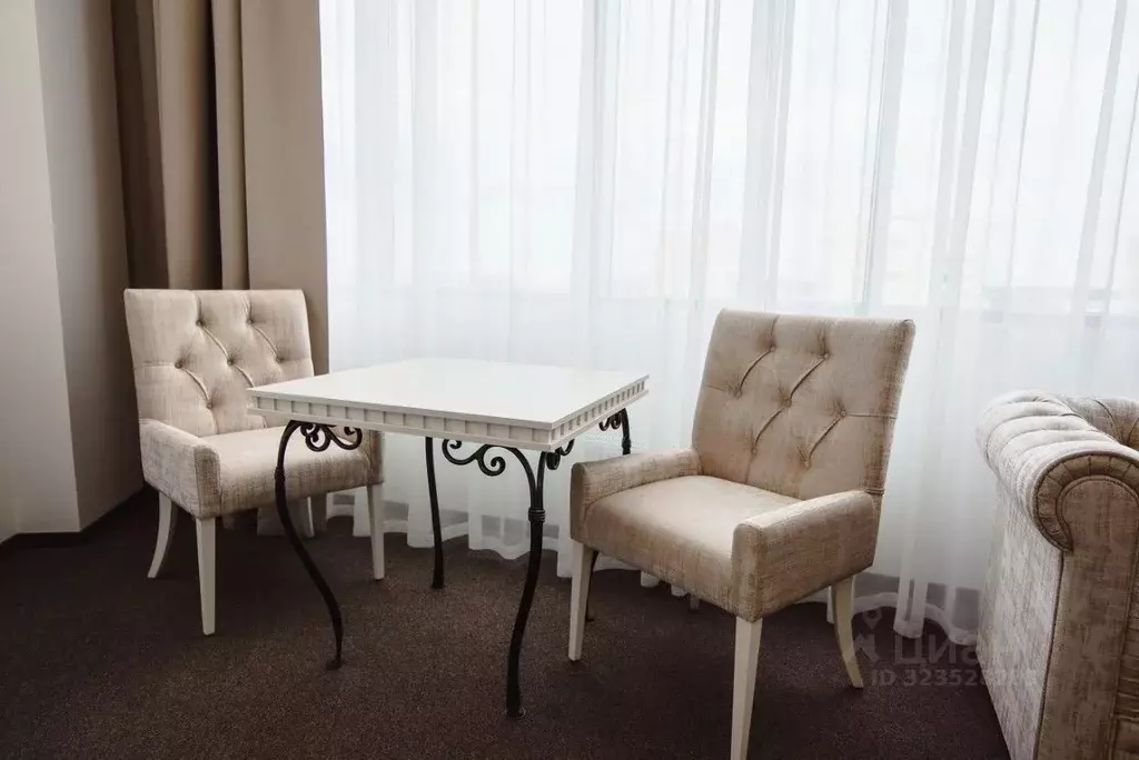 Комната Калужская область, Обнинск просп. Маркса, 45 (50.0 м) - Фото 2