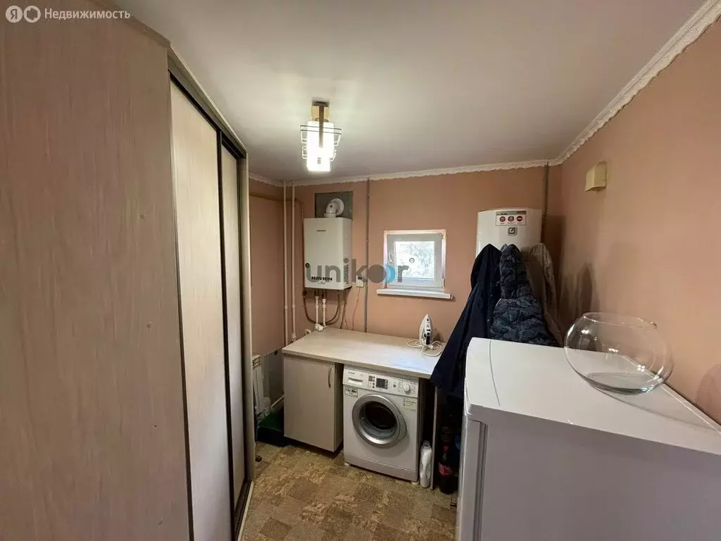 Дом в село Иглино, улица Якутова, 10 (210 м) - Фото 0