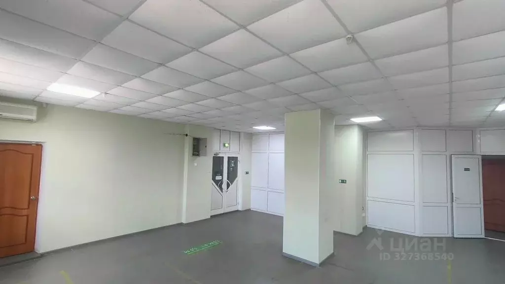 Помещение свободного назначения в Свердловская область, Серов ул. ... - Фото 2