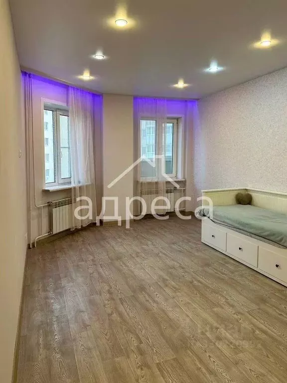 2-к кв. Самарская область, Самара Московское ш., 45 (74.7 м) - Фото 1