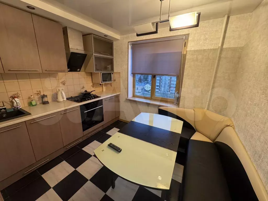 2-к. квартира, 58 м, 7/9 эт. - Фото 0
