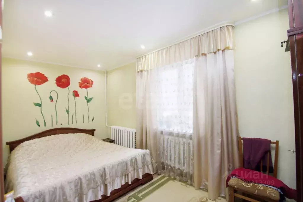 3-к кв. Калужская область, Калуга пер. Малинники, 9 (51.0 м) - Фото 0