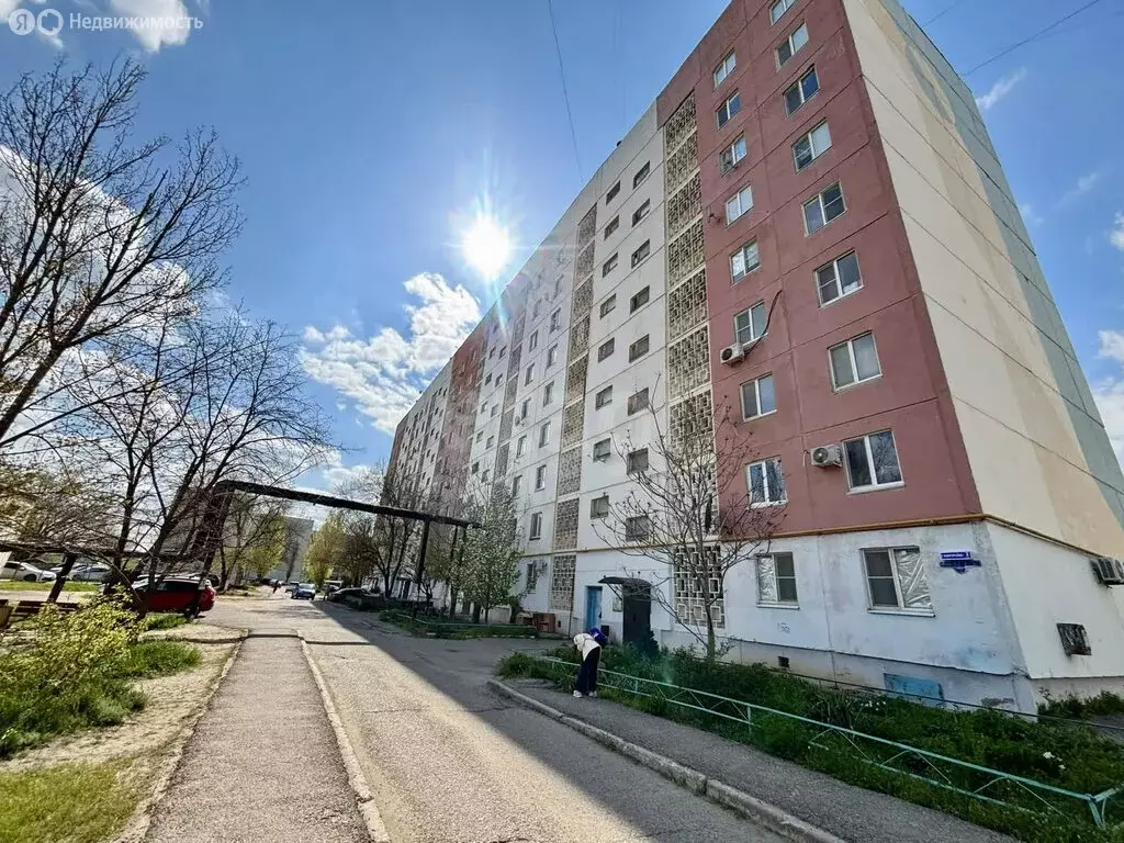 3-комнатная квартира: Элиста, 7-й микрорайон, 2к1 (64 м) - Фото 1
