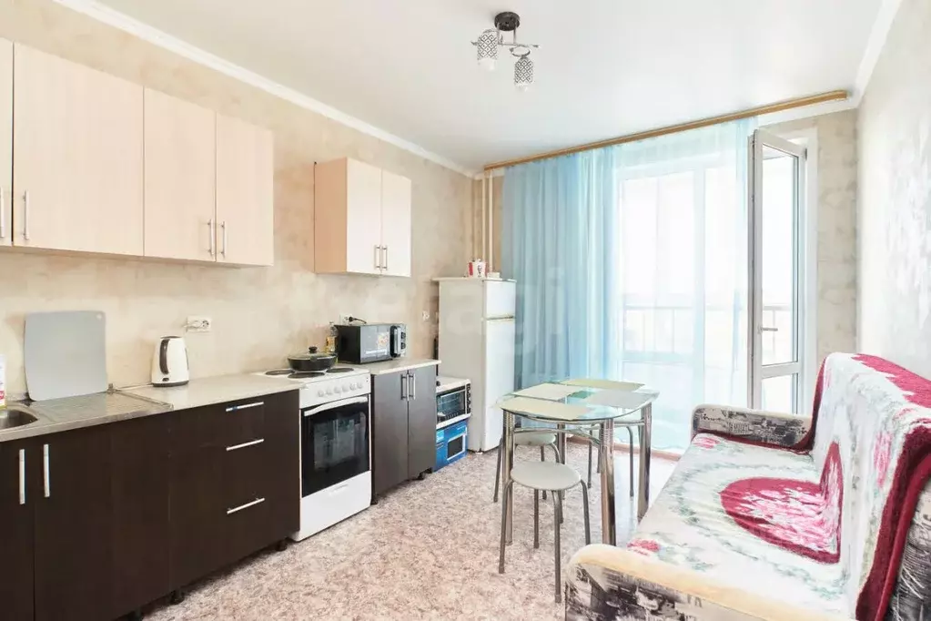 1-к кв. Тюменская область, Тюмень ул. Александра Протозанова, 12к1 ... - Фото 1