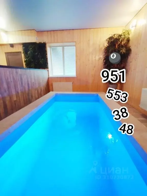 Дом в Воронежская область, Воронеж ул. Братьев Мариных, 69 (220 м) - Фото 1