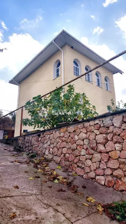 Дом 200 м на участке 10 сот. - Фото 1