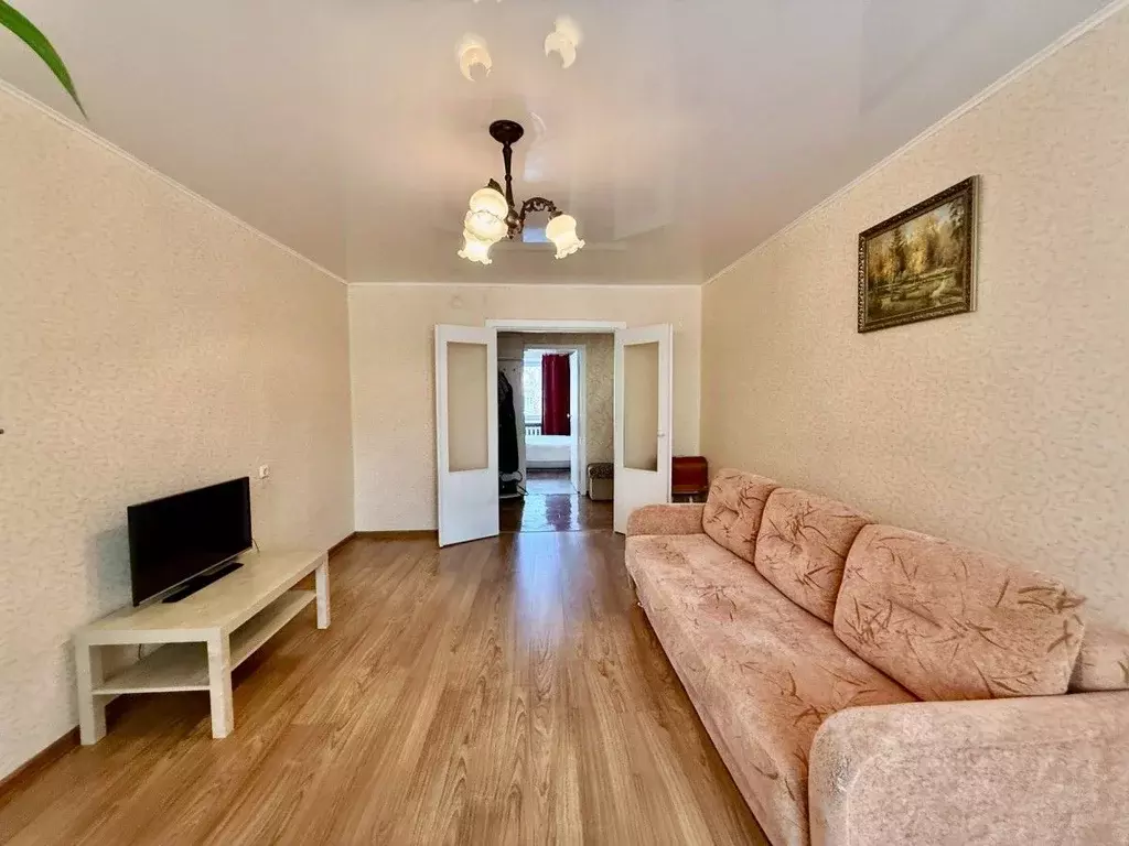 3-к кв. Кировская область, Киров ул. Сурикова, 22в (60.0 м) - Фото 0