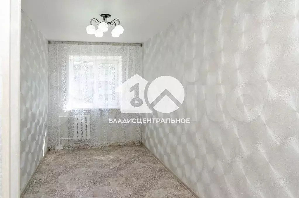 Комната 25,5 м в 3-к., 4/5 эт. - Фото 1