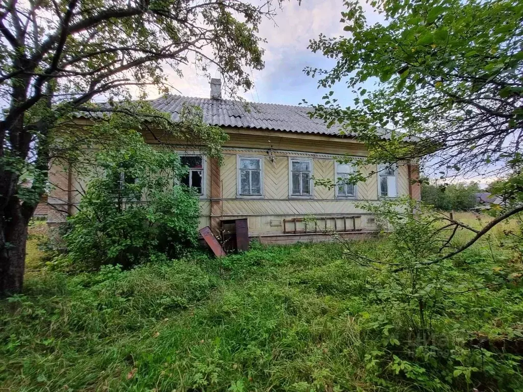 Дом в Новгородская область, Маловишерский район, Веребьинское с/пос, ... - Фото 0