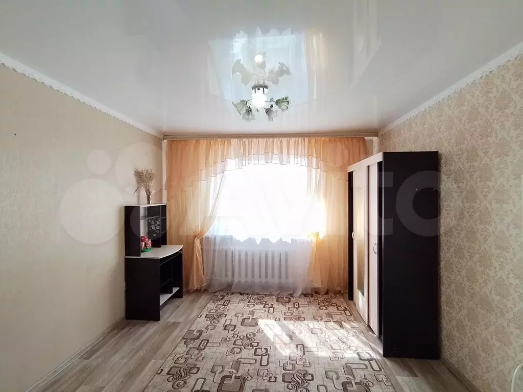 Комната 13,1 м в 4-к., 8/9 эт. - Фото 1