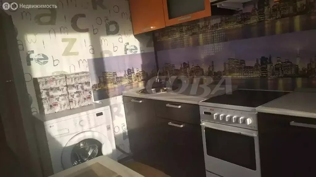 2-комнатная квартира: Тобольск, 7-й микрорайон, 8 (51.2 м) - Фото 1