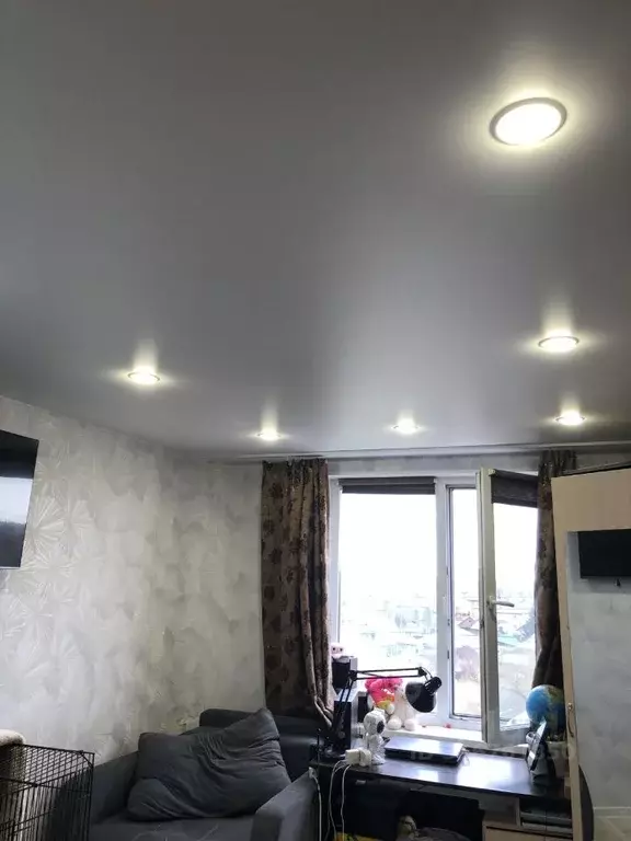 Комната Омская область, Омск ул. 2-я Солнечная, 23 (12.0 м) - Фото 0