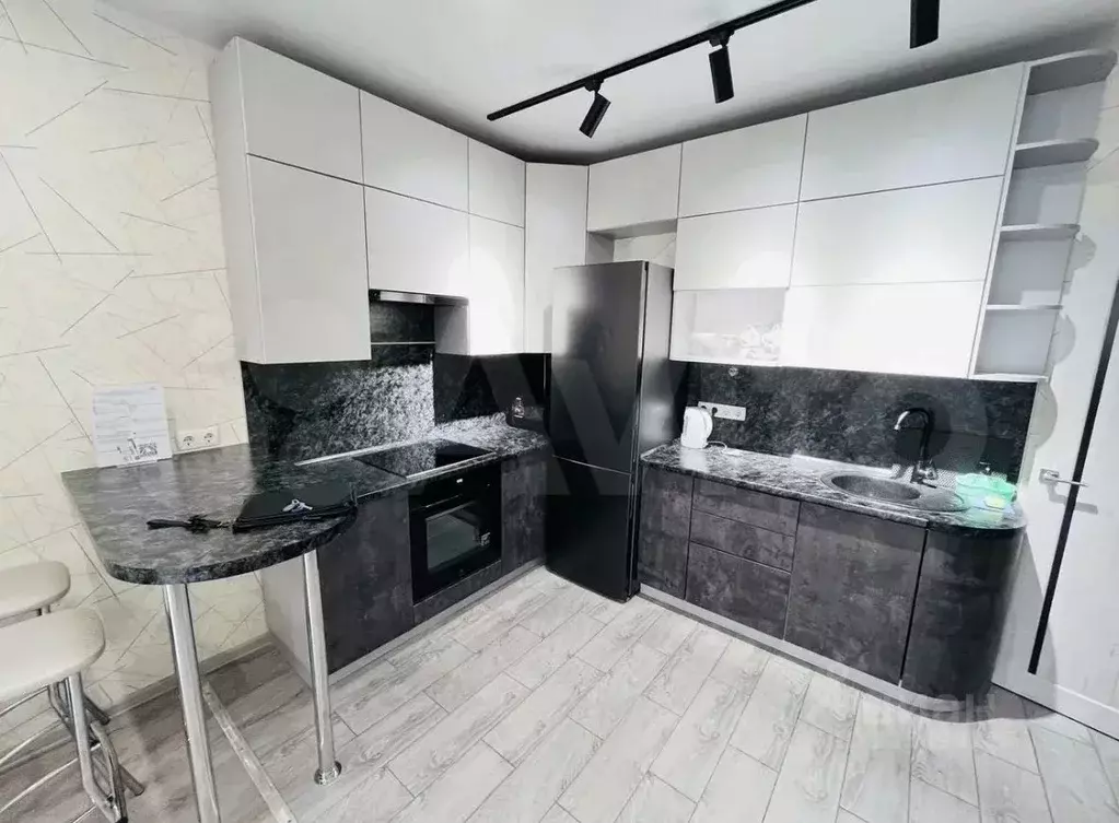 2-к кв. Саратовская область, Саратов ул. Имени Н.Г. Чернышевского, ... - Фото 1