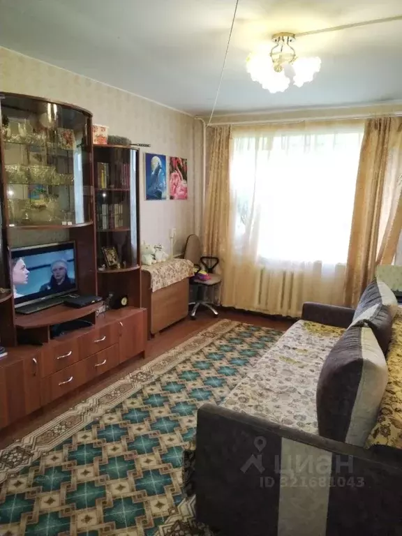 2-к кв. Пермский край, Пермь ул. ДОС, 58 (40.3 м) - Фото 0