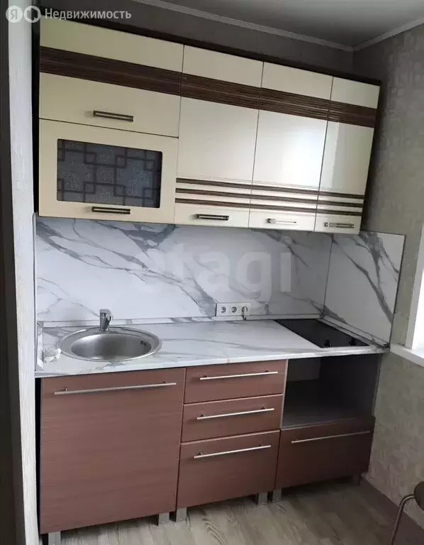 1-комнатная квартира: Черногорск, проспект Космонавтов, 2 (29.7 м) - Фото 2