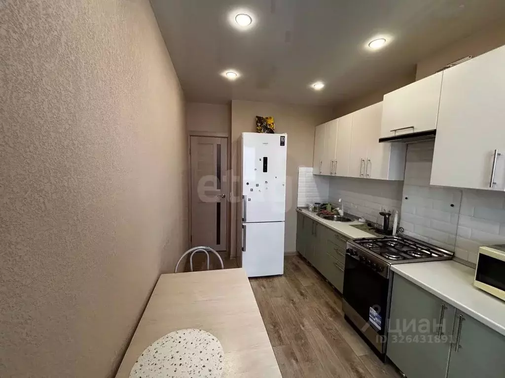 1-к кв. Волгоградская область, Волгоград ул. Степанищева, 8 (28.1 м) - Фото 2