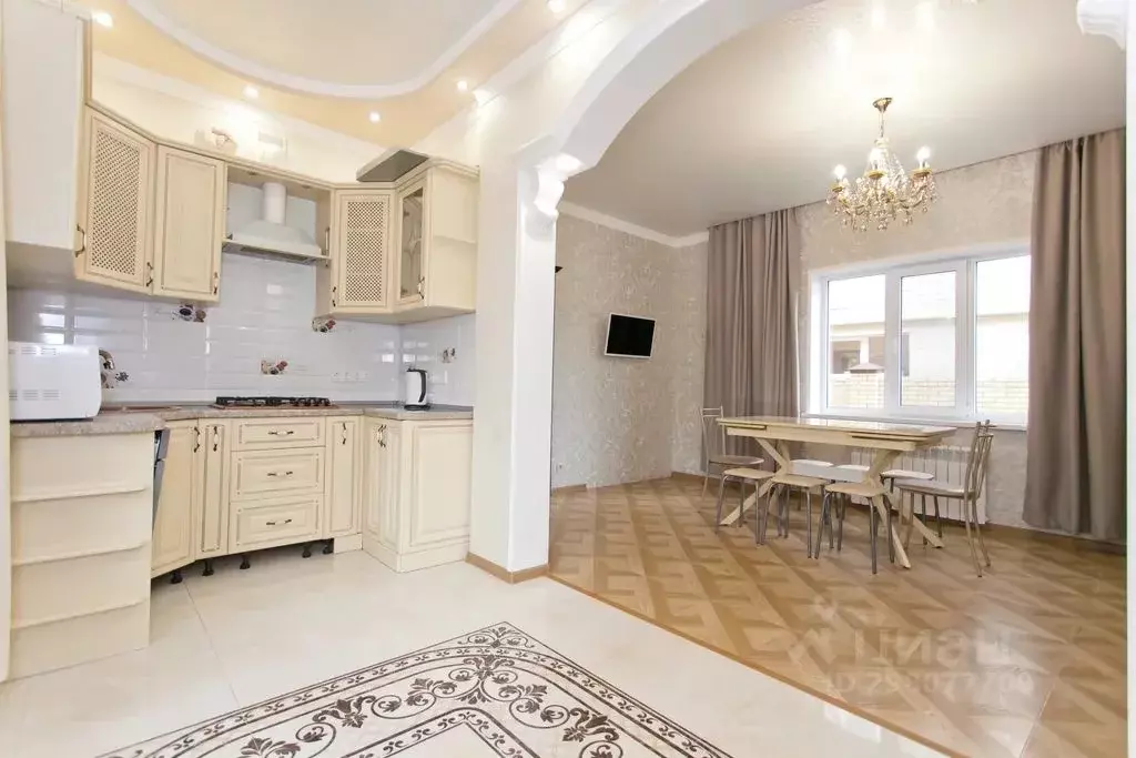 Дом в Краснодарский край, Анапа ул. Маяковского, 110 (150 м) - Фото 0