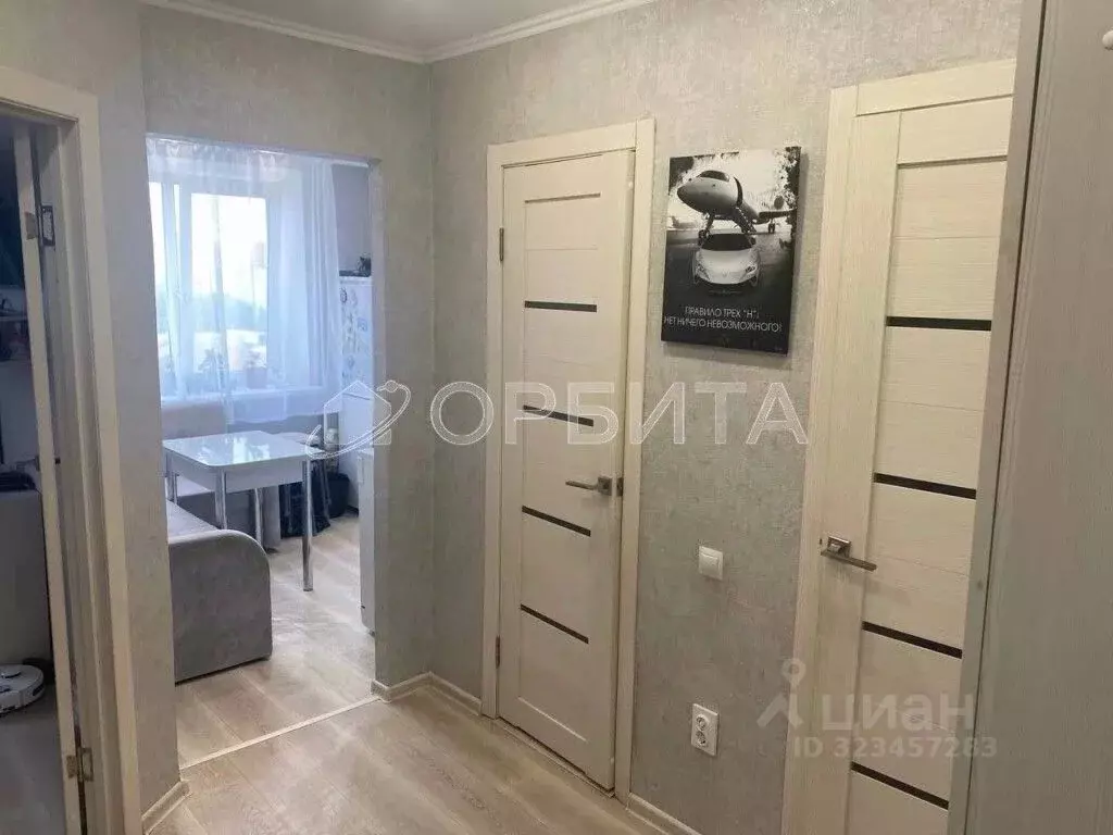 1-к кв. Тюменская область, Тюмень ул. 30 лет Победы, 93А (34.9 м) - Фото 1
