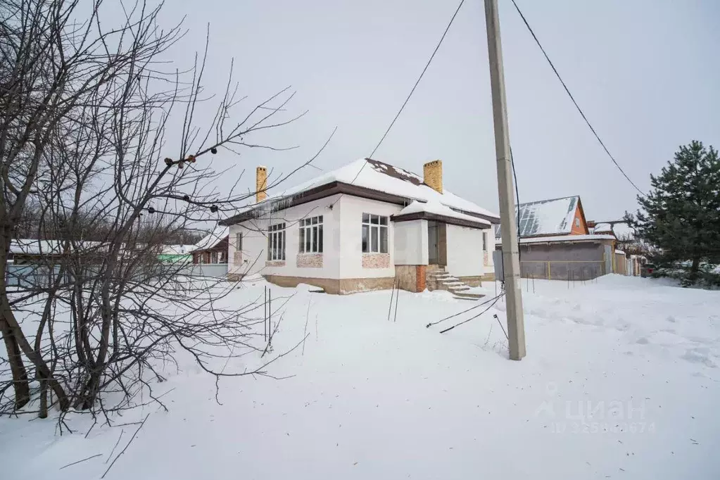 Дом в Башкортостан, Уфа городской округ, д. Жилино ул. Фронтовиков, 45 ... - Фото 1