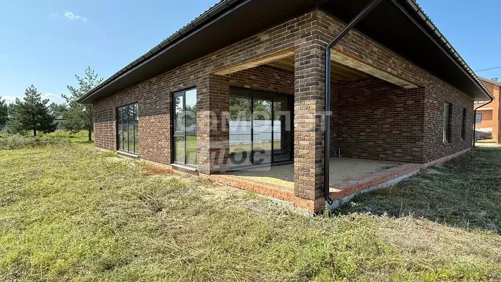 Коттедж в Воронежская область, Рамонский район, Айдаровское с/пос, с. ... - Фото 1