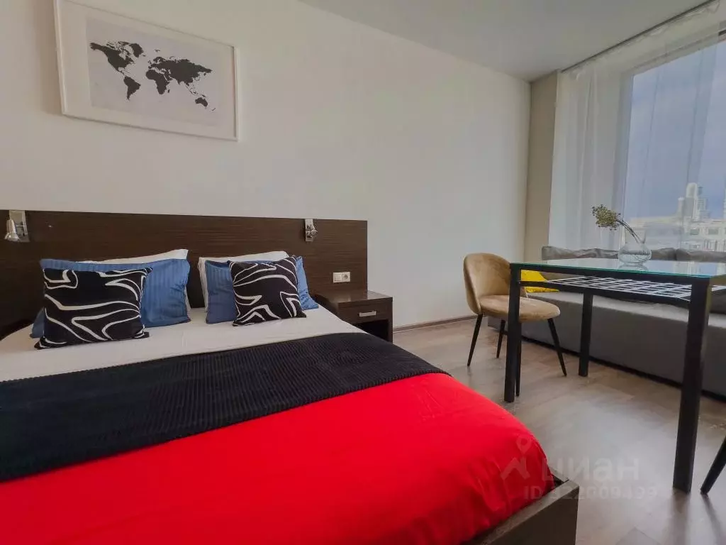 1-к кв. Свердловская область, Екатеринбург ул. Малышева, 42А (35.0 м) - Фото 0