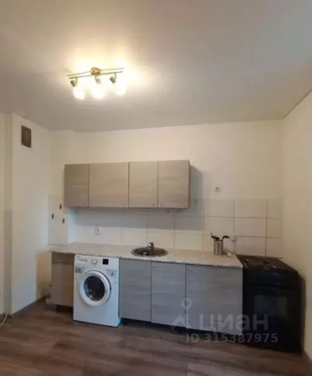 Студия Калининградская область, Калининград ул. Нансена, 13 (35.0 м) - Фото 1