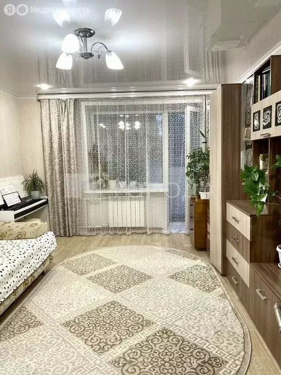 3-комнатная квартира: Краснообск, 14 (62 м) - Фото 0