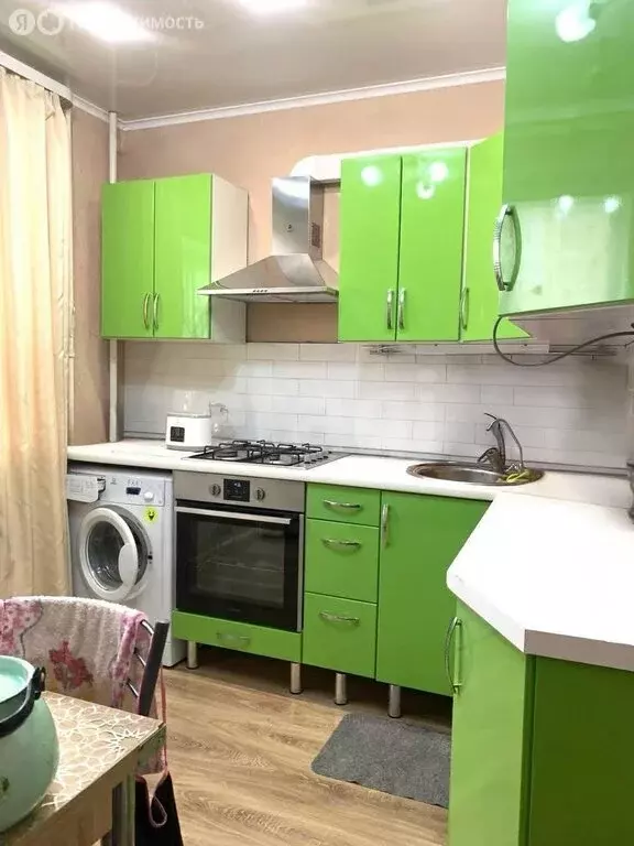 1-комнатная квартира: Брянск, улица Братьев Ткачёвых, 1 (37 м) - Фото 1