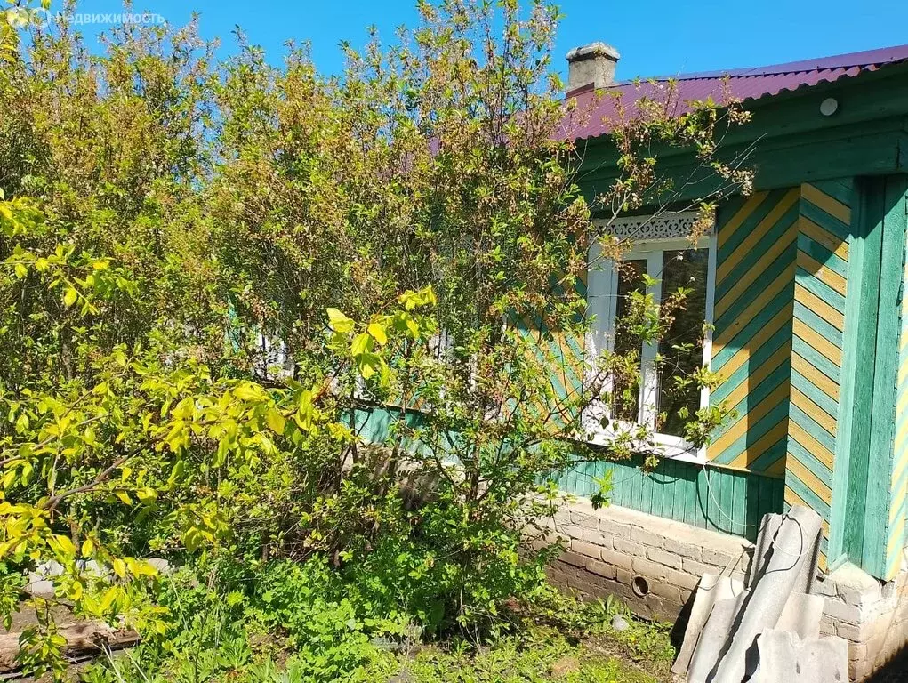 Дом в село Ермоловка, Заречная улица, 6 (75 м) - Фото 1
