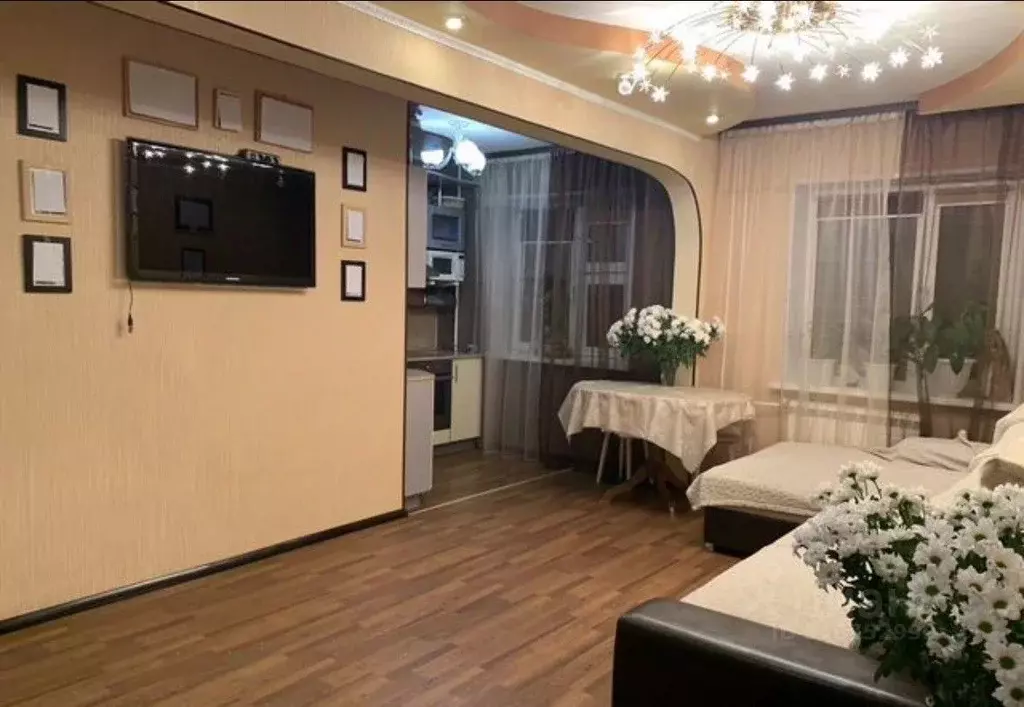 3-к кв. Ханты-Мансийский АО, Нижневартовск просп. Победы, 13А (60.3 м) - Фото 1