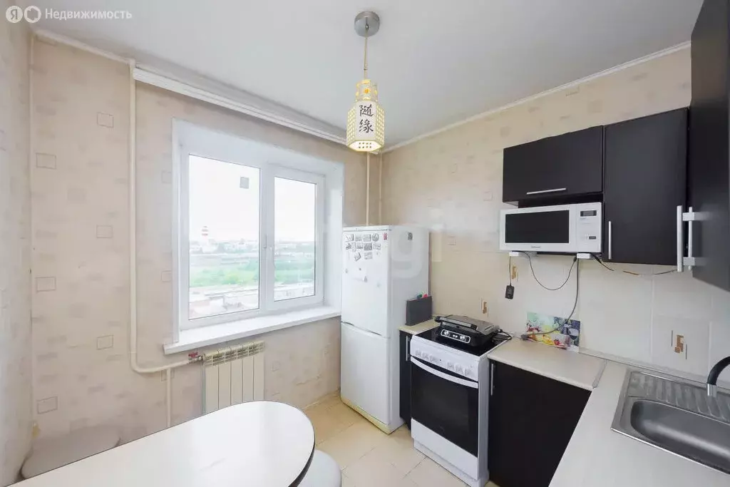 1-комнатная квартира: Тюмень, улица 30 лет Победы, 146 (36.3 м) - Фото 1