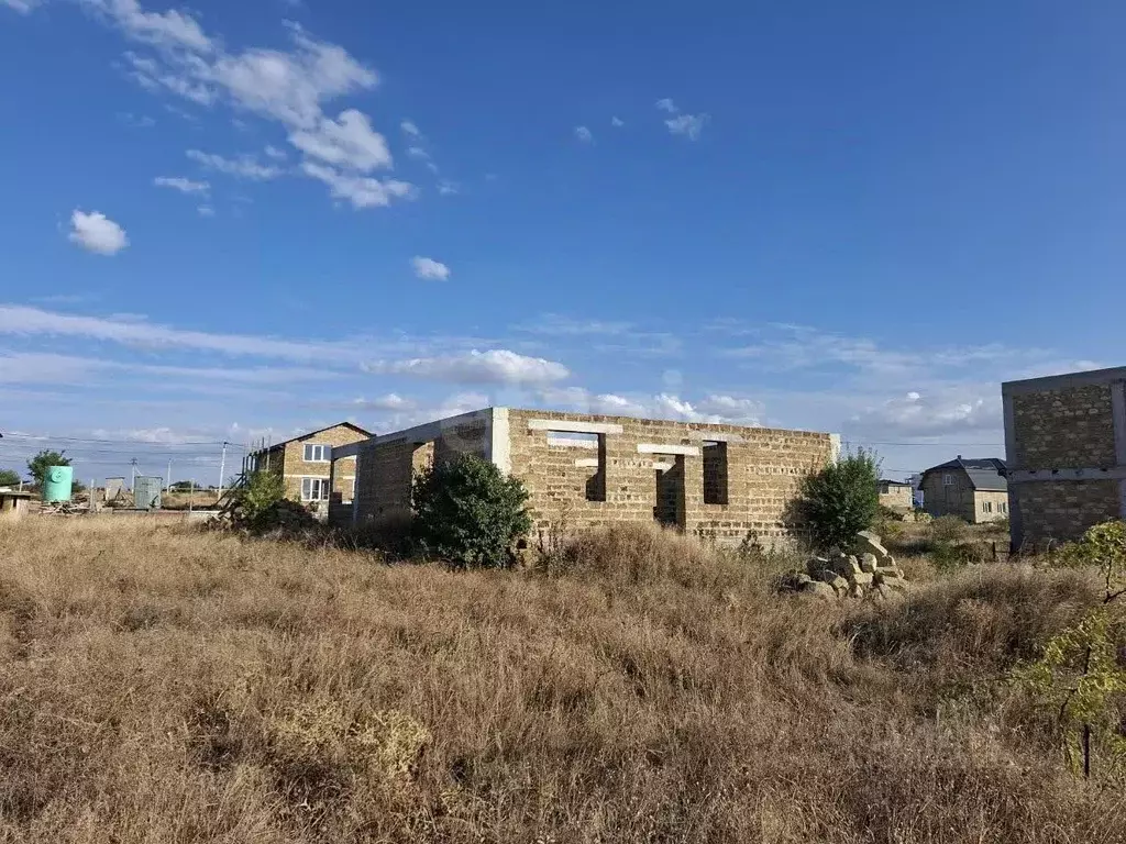 Дом в Крым, Симферопольский район, с. Мирное ул. Учительская (155 м) - Фото 0