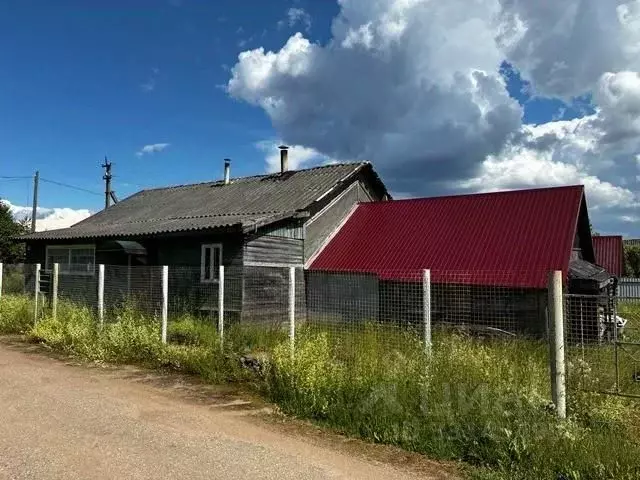 Дом в Новгородская область, Валдайский муниципальный округ, Едровское ... - Фото 2