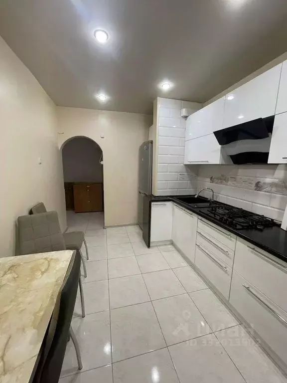 3-к кв. Крым, Симферополь ул. 60 лет Октября, 24 (65.0 м) - Фото 2