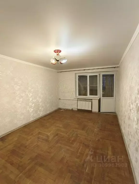 1-к кв. Карачаево-Черкесия, Черкесск пл. Кирова, 13А (32.0 м) - Фото 0