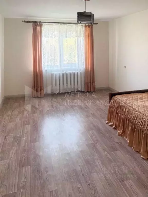 2-к кв. Тюменская область, Тюмень 6-й мкр, ул. Валерии Гнаровской, 5 ... - Фото 1