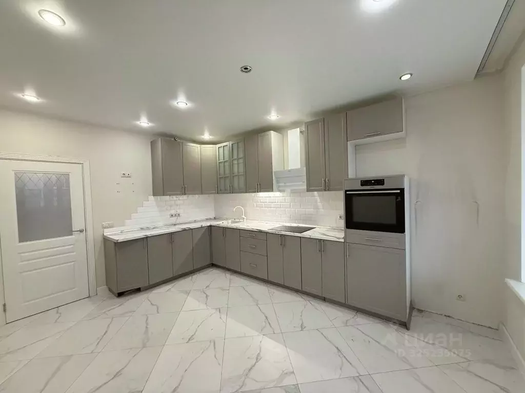 2-к кв. Московская область, Дзержинский Угрешская ул., 32с1 (93.5 м) - Фото 2