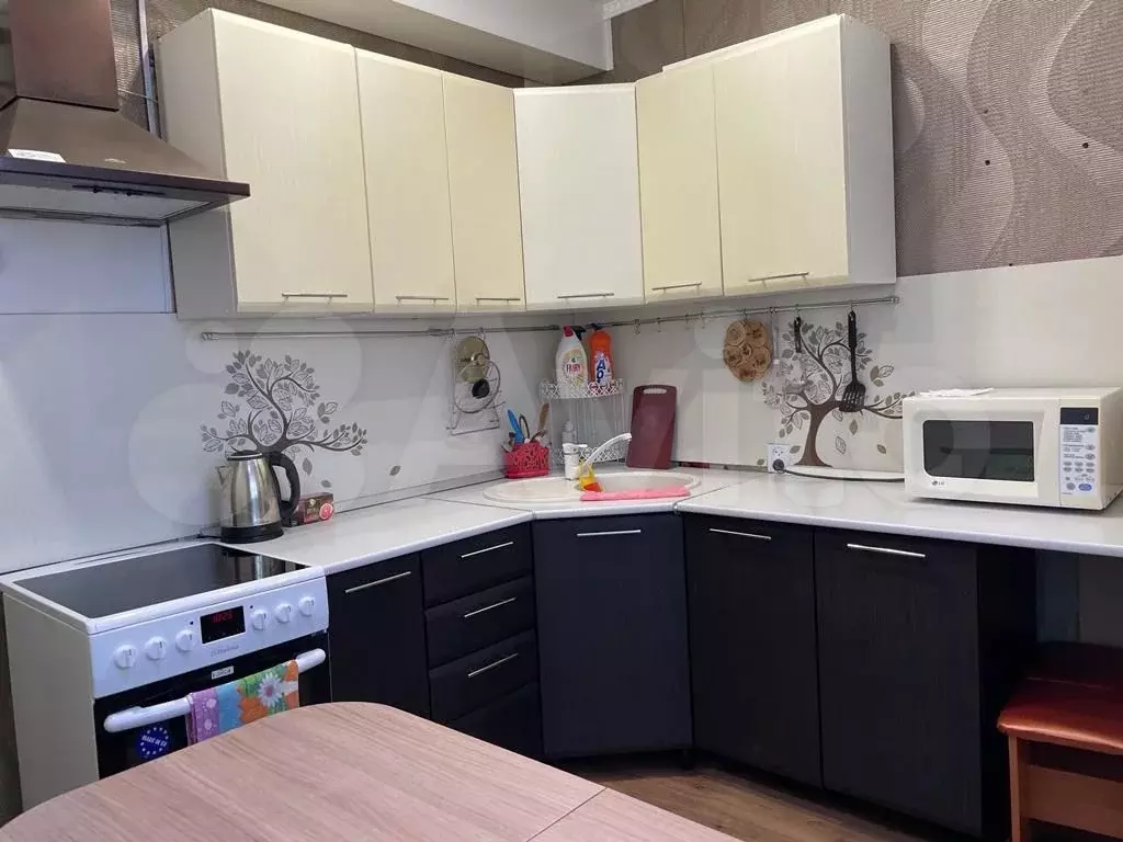 2-к. квартира, 42 м, 1/2 эт. - Фото 0